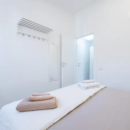 Casa Delle Sorelle קוסטה ריי